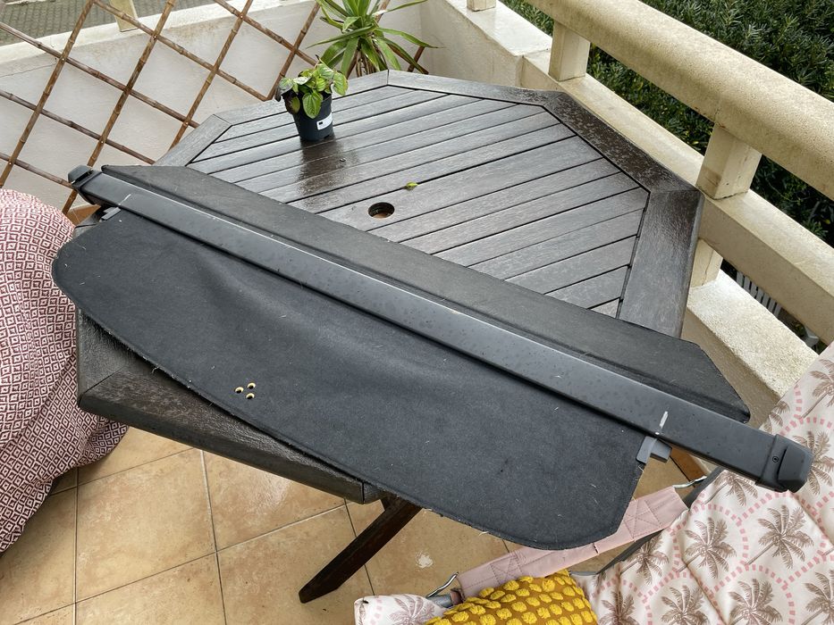 Chapeleira cortina peugeot 5008