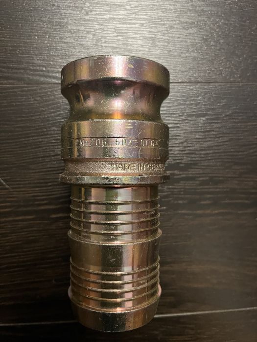 Соединение для шланга транспортирующий раствор для строй работ(муфта)