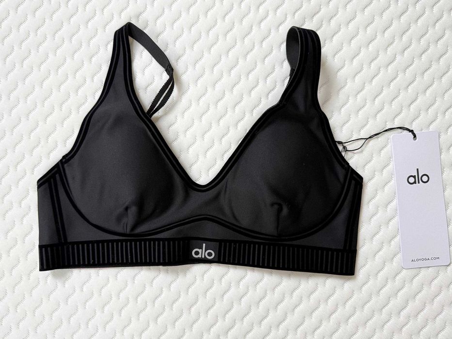 Оригінальний спортивний костюм Alo Yoga Airlift • Black • XS–S