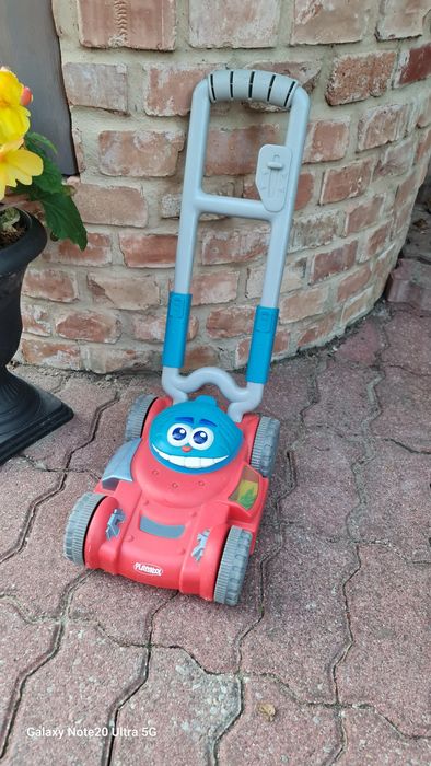 Gadająca kosiarka Playskool