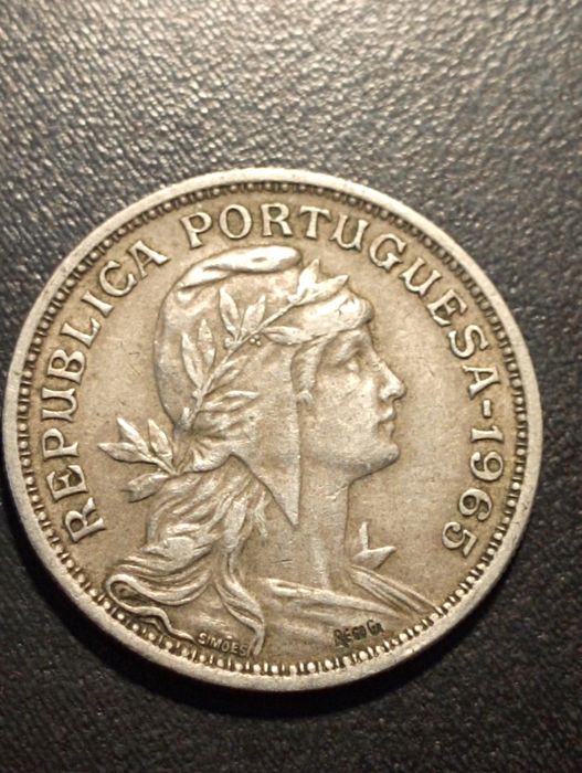 moeda 50  centavos  1965	 - Republica Portuguesa - Alpaca - Soberba