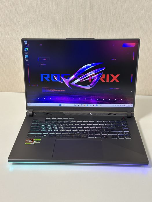 ASUS Rog Strix G16/RTX5070TI/Ryzen9