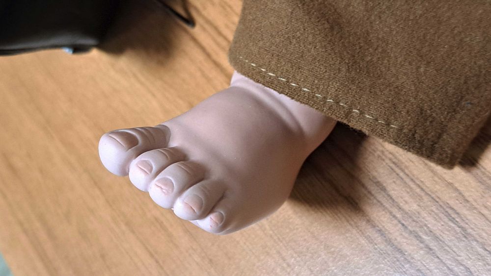 Lalki porcelanowe  – para w stylu wiktoriańskim