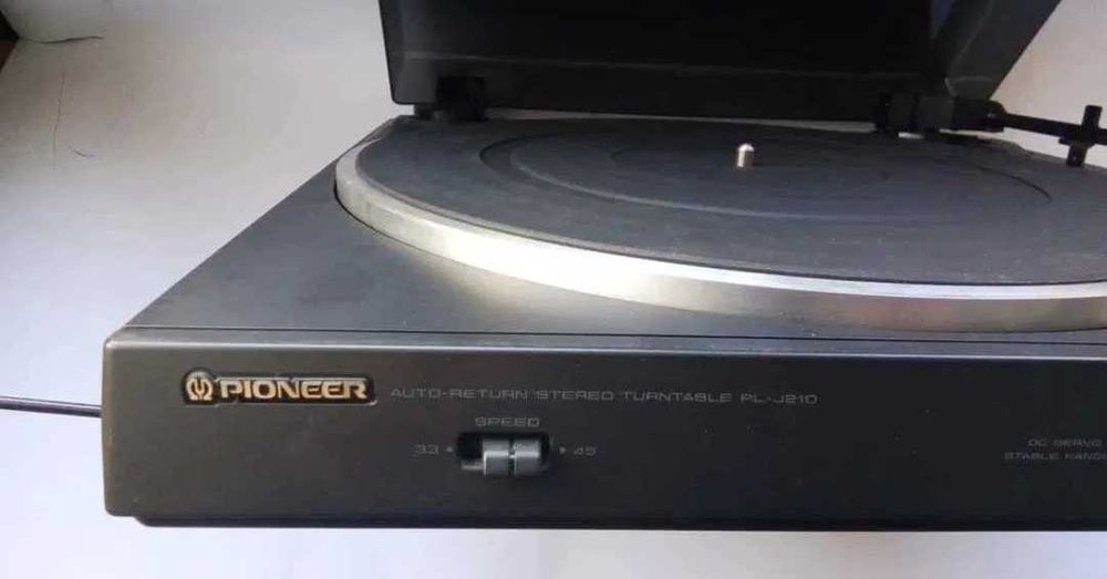 виниловый проигрыватель Pioneer