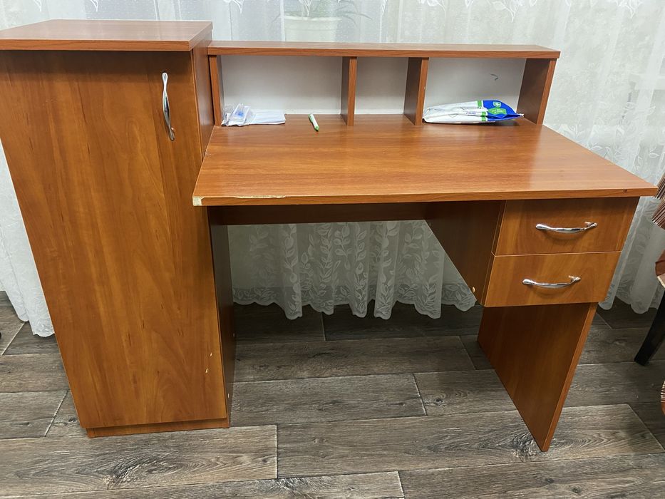 Стол компьютерный, ученический, парта