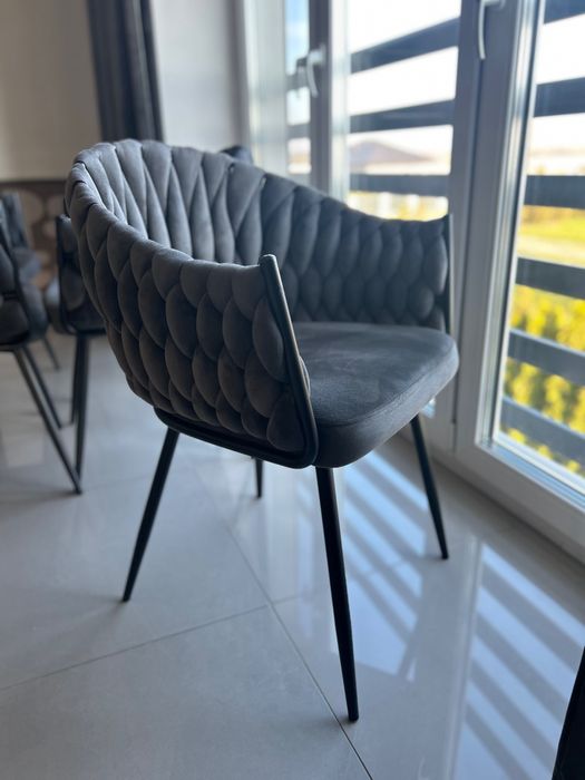 Krzesła nowoczesne welurowe. okazja !!!