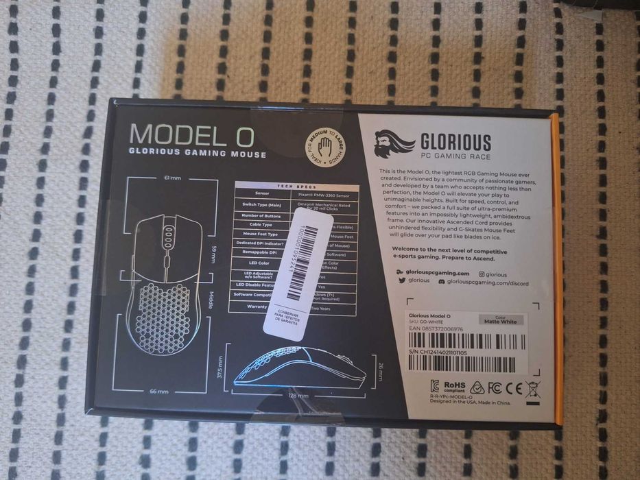 Rato Gaming Glorious Model O (Branco Matte / Com Fio) - NOVO / SELADO