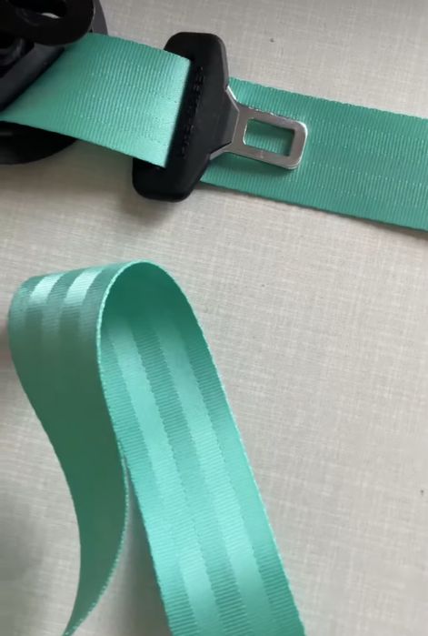 Замена цвета ремней безопасности авто