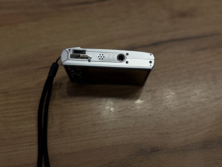 Sony Cyber-shot DSC-T30 Вінтажний Цифровий Фотоапарат Мильниця у2k TikTok