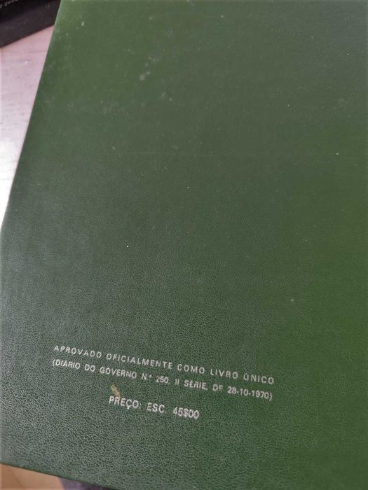 Livro Antigo - Compêndio de Desenho, de António Carreira.