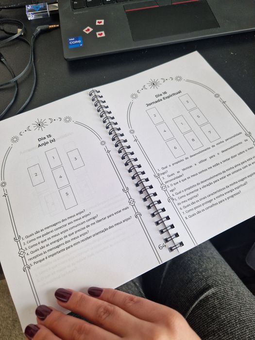 Apostilha Desafio de tarot 33 dias