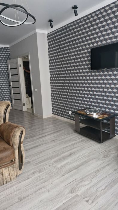 Сдам 1 кімнатну квартиру в жк Кадор  по вулиці Академіка Сахарова.