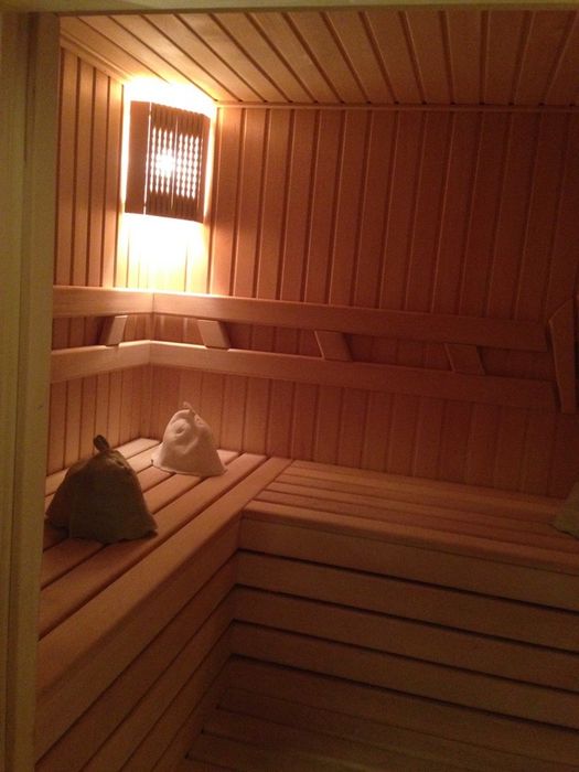 Здається котедж з банею