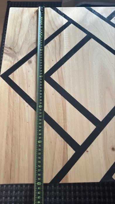 Mesa de sentro pinho