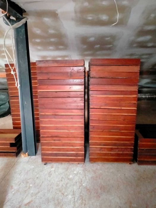 Sufit podwieszany kasetony drewniane - do negocjacji