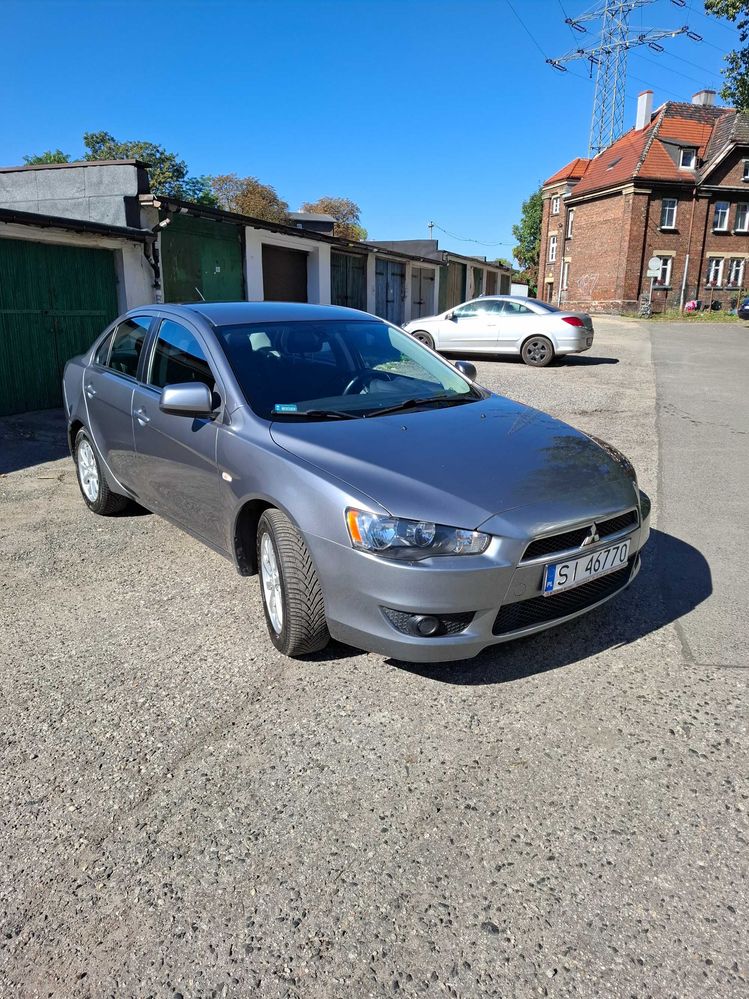 Mitsubishi Lancer