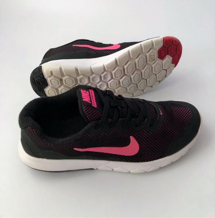 Кросівки жіночі Nike Flex Experience 4 р.40