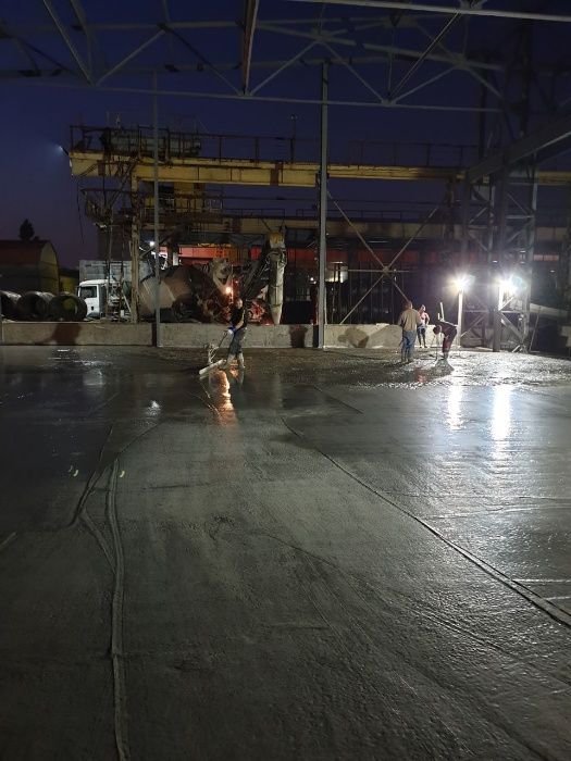 Бетонные работы, монолитные конструкции, бетонный фундамент