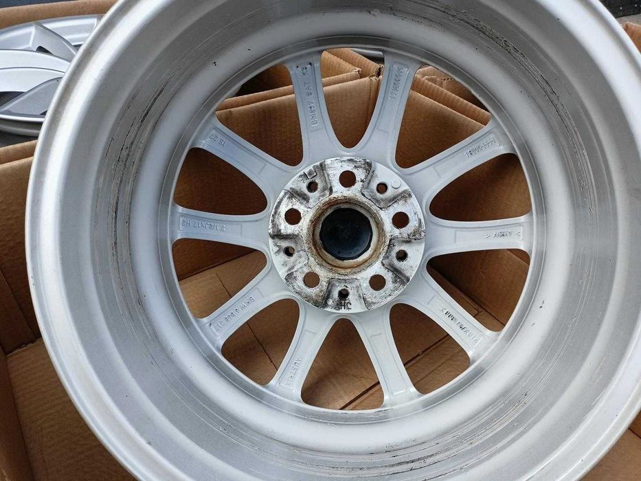 Oryginał felgi 17cali BMW 5 G30 G31 7 G11 4 G20 G21 G22 5x112 nr7035