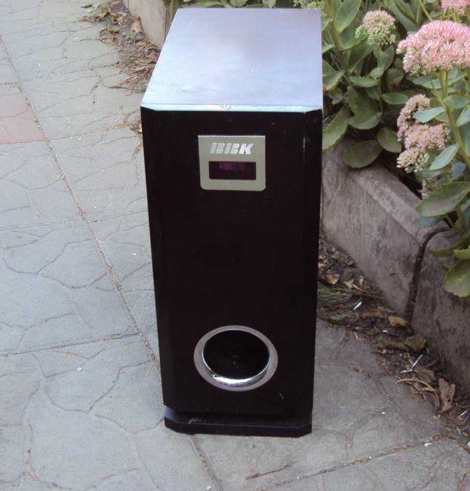 корпус сабвуфера\домашний кинотеатр sven