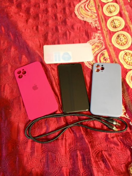 Продам Айфон 11 про Max 256gb!