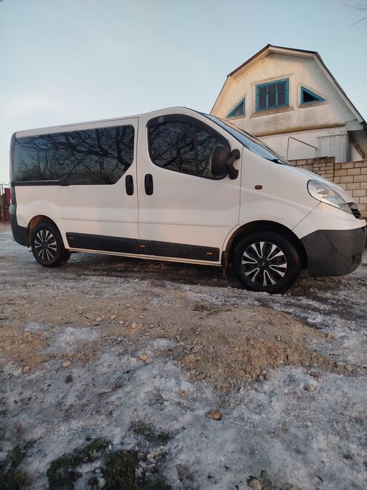 Продам Опель Віваро