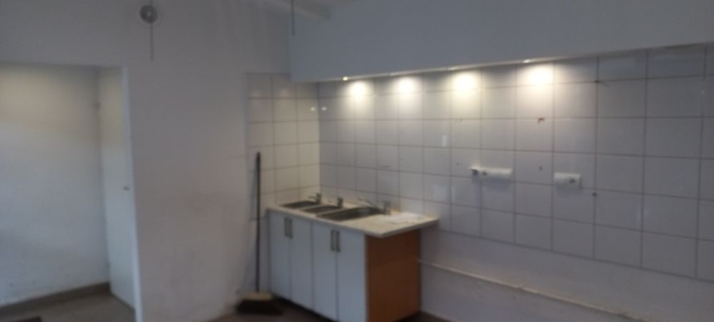 Wynajmę lokal handlowy pawilon przy metro Marymont