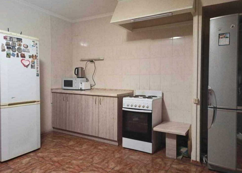 Оренда кімнати ( Дарницький)