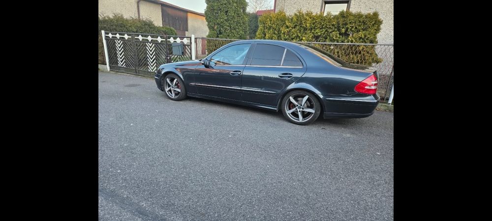 Sprzedam Mercedes Benz w211