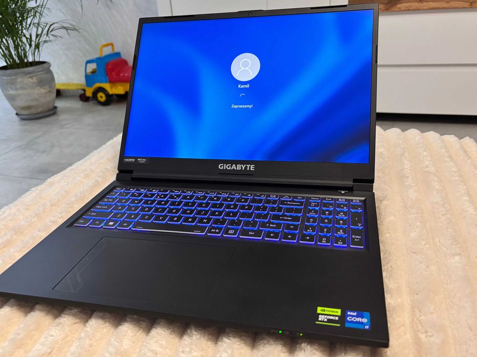 laptop Gigabyte  i7-13620H/32GB/512/Win11 RTX4050,165Hz
