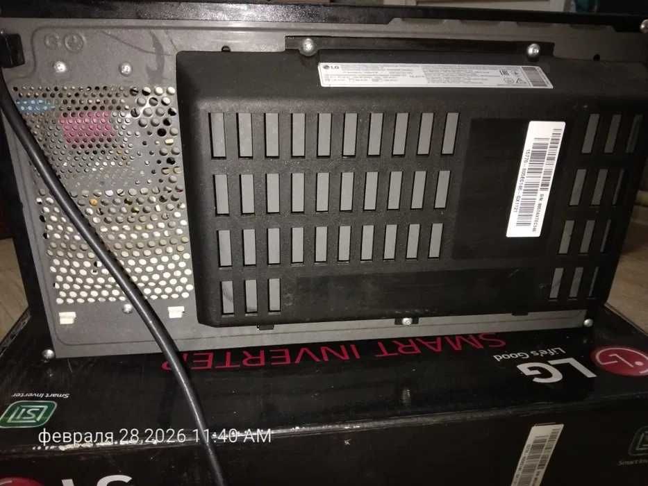 LG NeoChef Smart Inverter MH6336GIB Полный комплект.