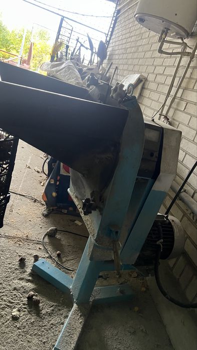 Млин для зерна в гаррому стані