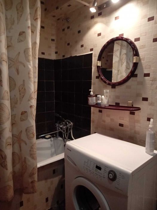 Продам 2-х комн. квартиру улучшенной планировки