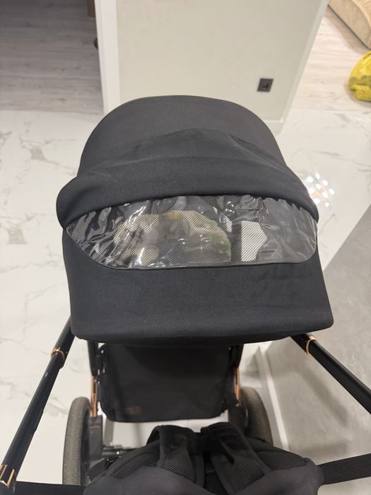 Продам каляску 2в1
