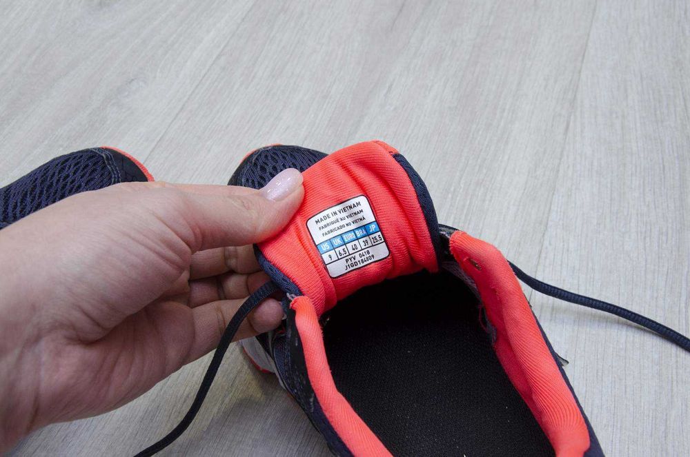 Кросівки Mizuno Wave Equate 2. Устілка 25,5 см