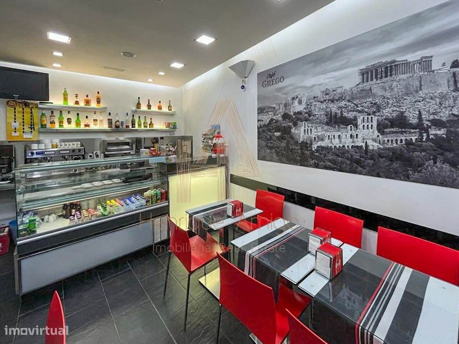 Espaço comercial no coração de Sesimbra