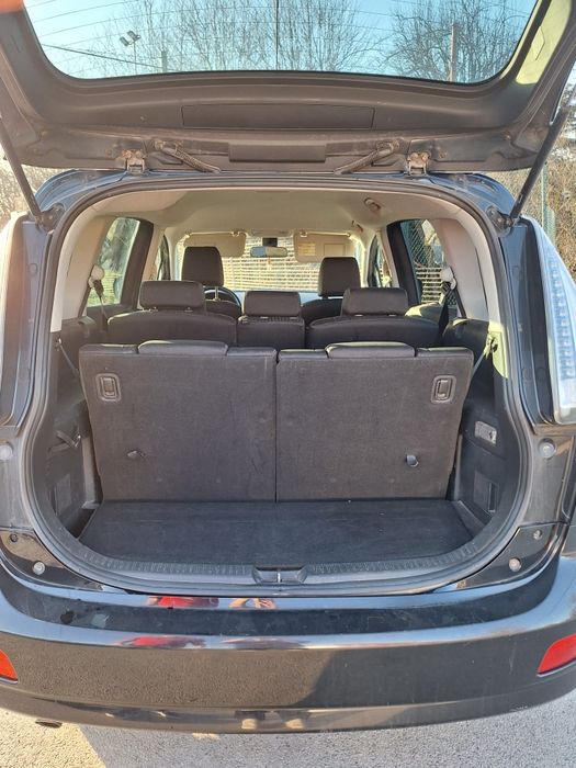 Sprzedam Mazda 5 1.8