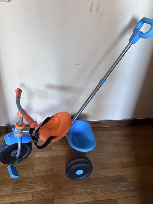 Triciclo infantil