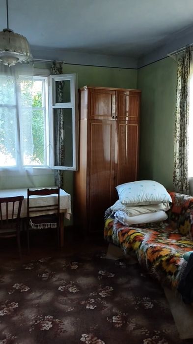 Продаж господарства в Карпатах с. Стопчатів цегляний будинок 138 м2 літня кухня господарські приміщення 107 сот. землі є газ БЕЗ КОМІСІЇ