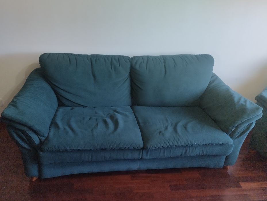 Sofá completo em bom estado