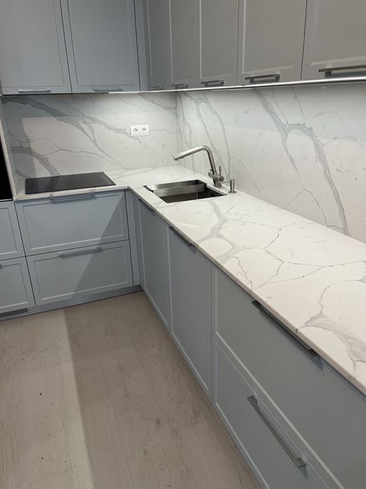 Стільниця з кварциту, стільниця з штучного каменю