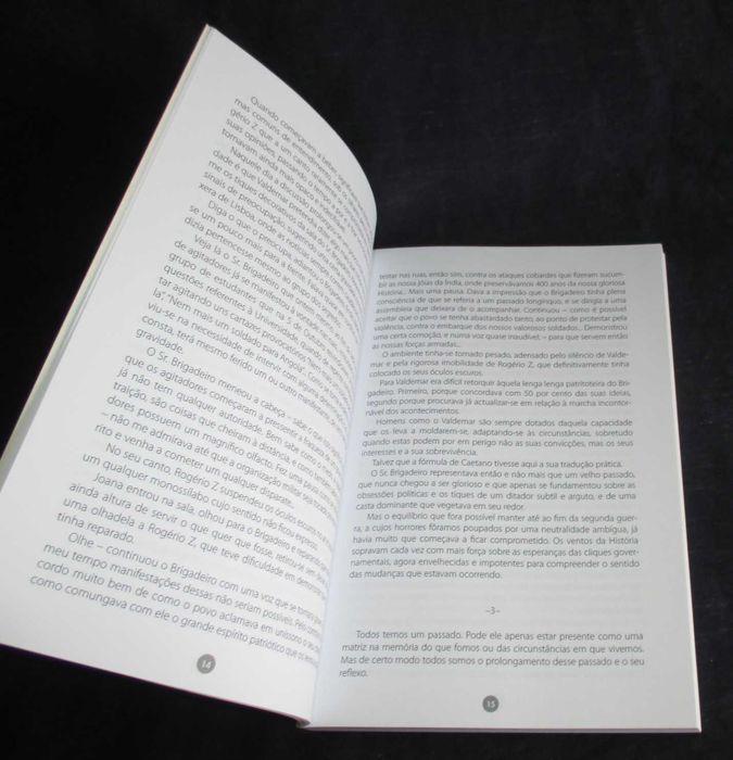 Livro O Plano B do 25 de Abril Luís Eugénio Ferreira