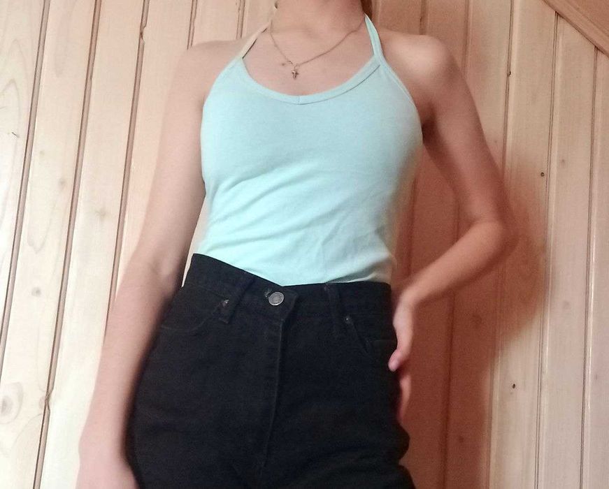 Топ на зав'язках