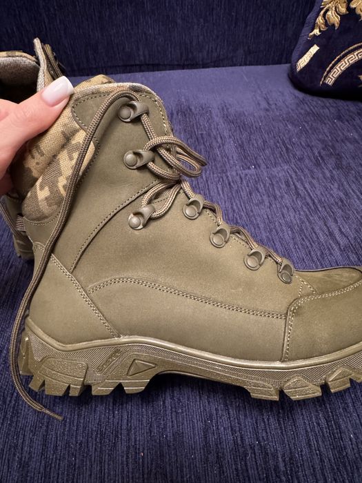 берці 39 розмір