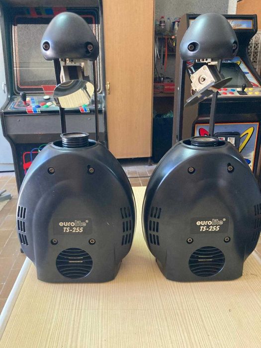 Par de Scanners Eurolite TS-255 DMX