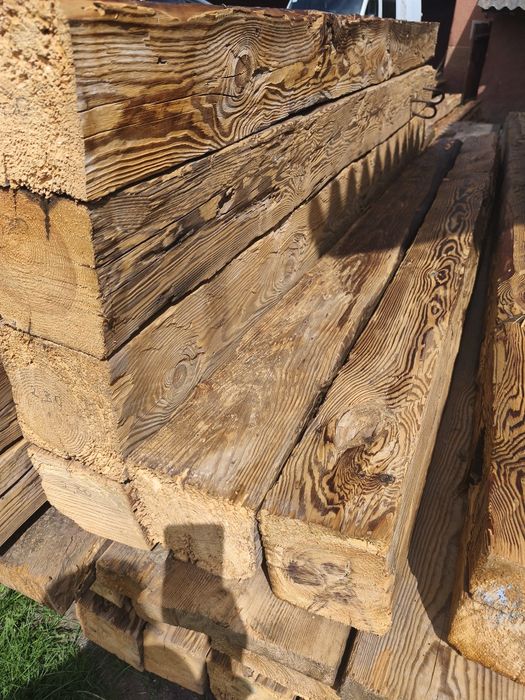 Хвоя та дуб , амбарні бруси масив віком понад 50 років