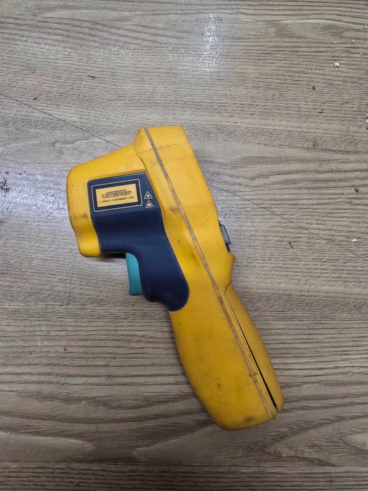 Termómetro de Infravermelhos Fluke 62 MAX+.