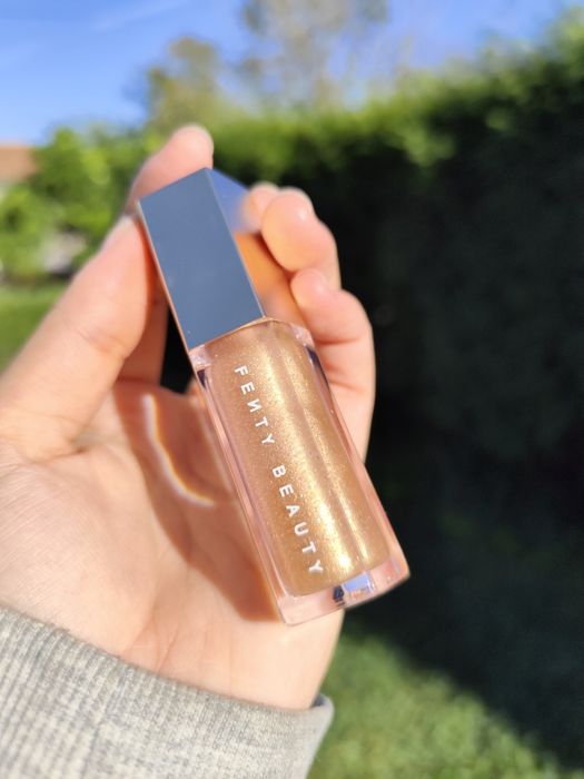 NOVO - Fenty Beauty - Gold Gloss Bomb Universal Lip Luminizer: Arcane
