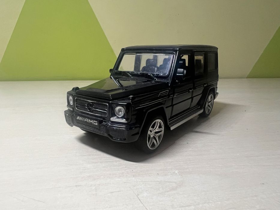 Іграшкова модель Mercedes-Benz G-Class