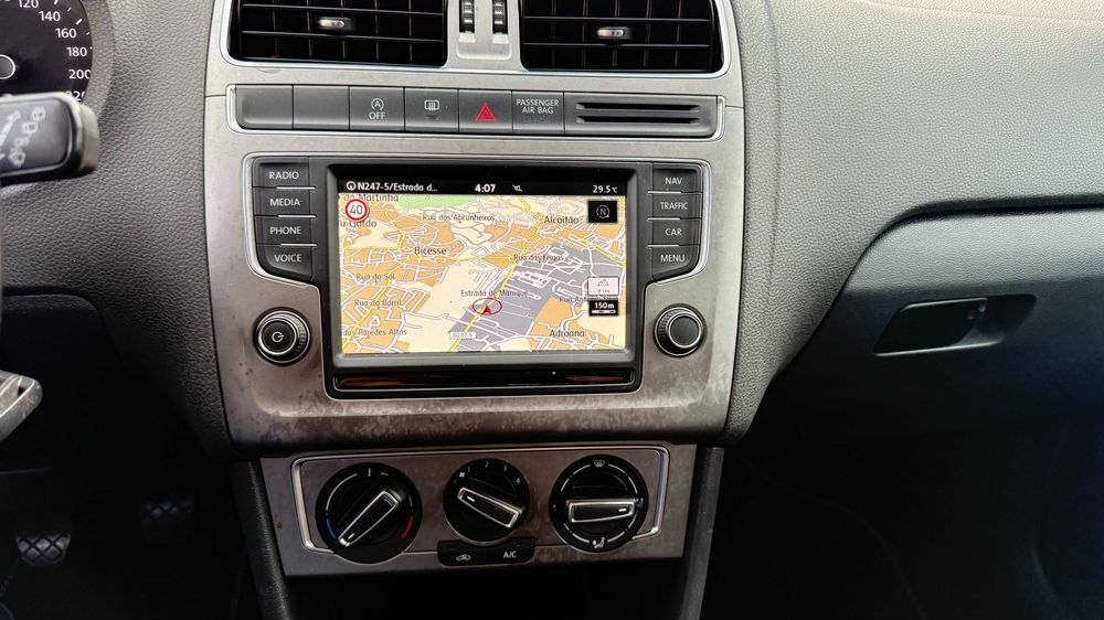 VW POLO 1.0 75 CV LOUNGE 1 DONO 2 Chaves Pasta de Bordo Completa